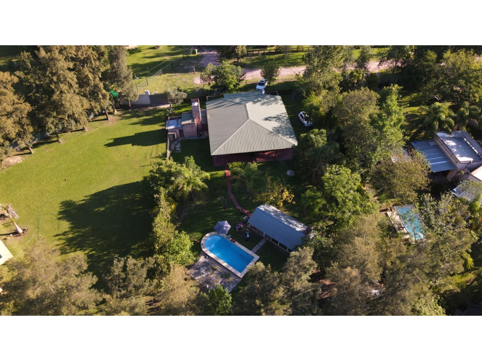 Chalet con piscina y quincho en Chacras de Benitez! - 1