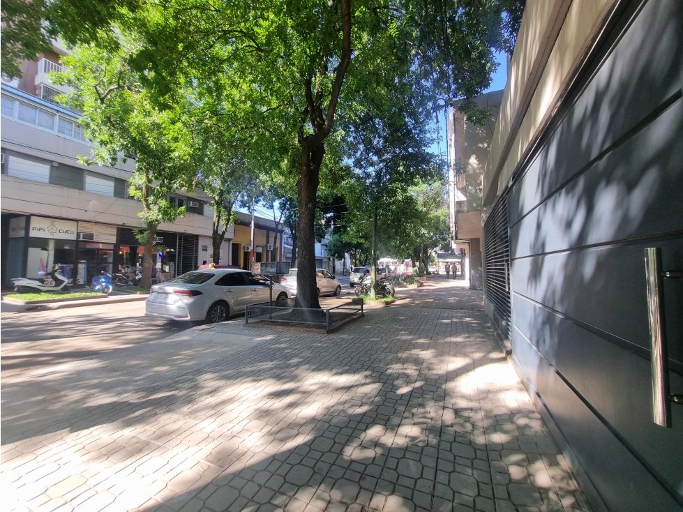 El 3x1 de Vedia! Casa con pileta+Oficinas+Departamento en microcentro! — foto 3