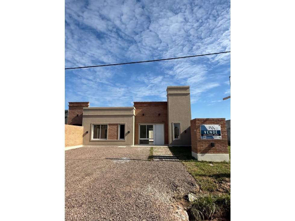 Casa 2 Dormitorios a Estrenar en Zona Norte!!