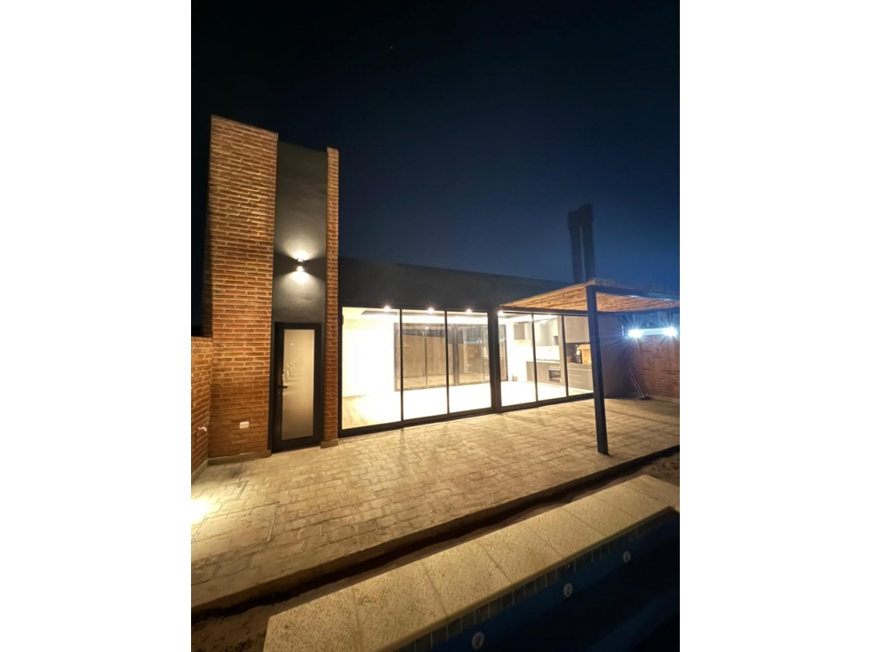 Casa Quincho con Piscina a Estrenar APTO CREDITO! — foto 4