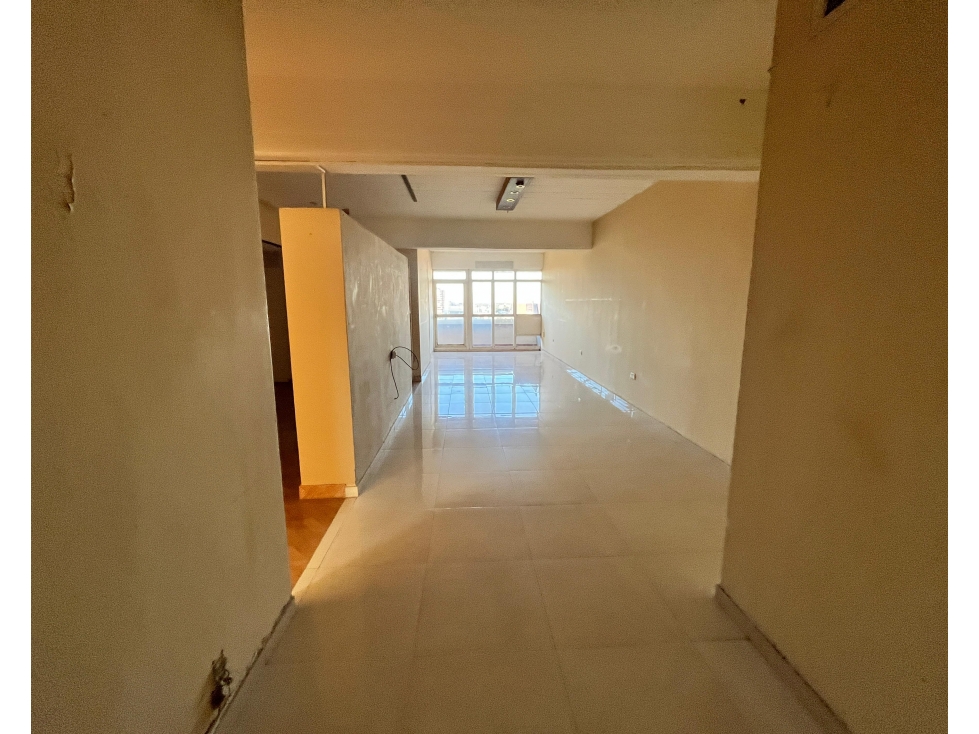 Oficina o Departamento 10° piso al frente, Edificio Plaza — foto 2
