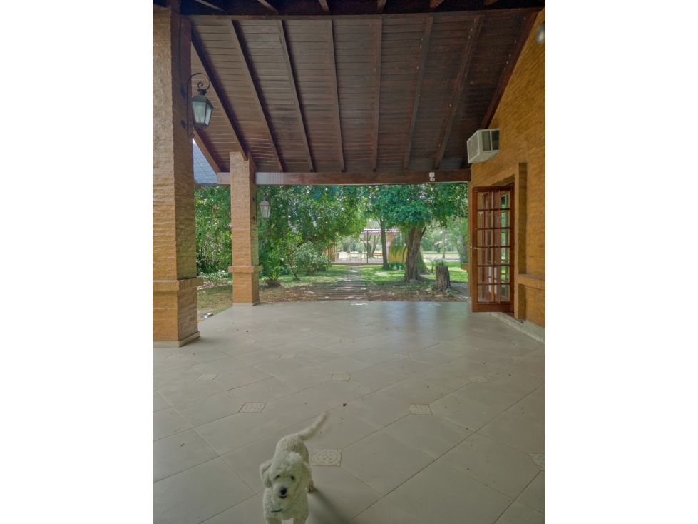 Casa con gran parque en Villa Monte Alto — foto 6