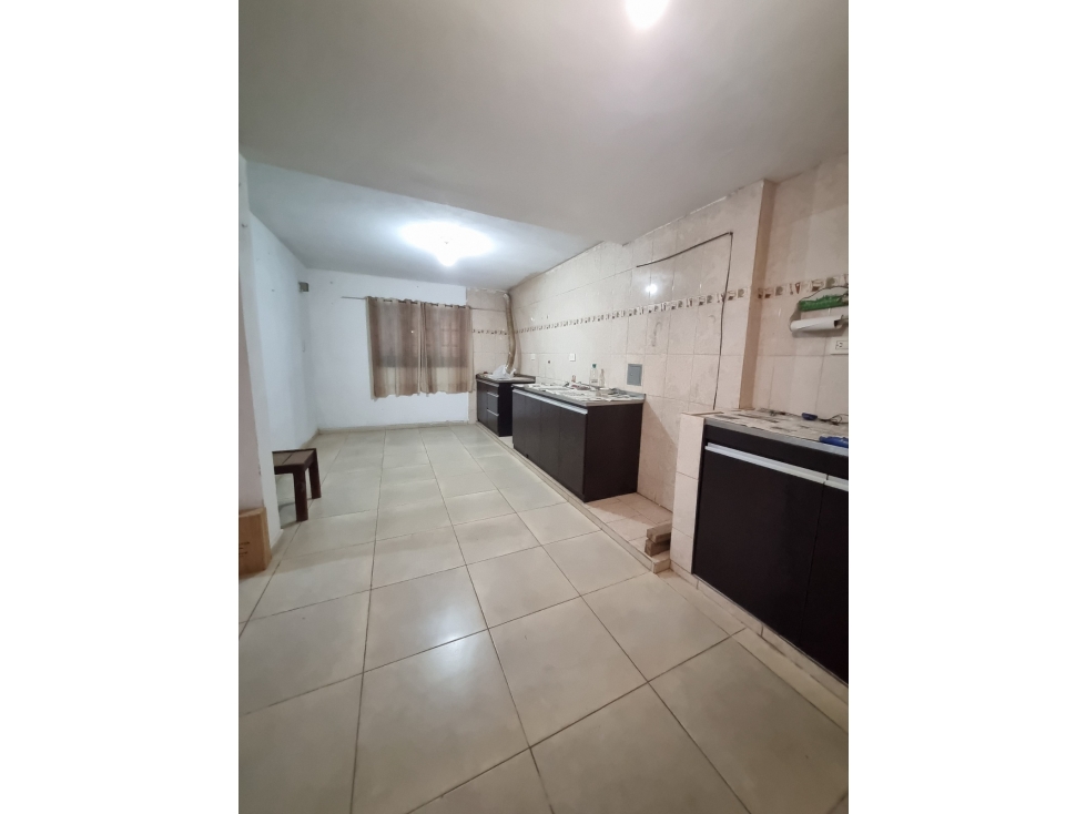 Dúplex de 4 dormitorios sobre avenida en Bo Llaponagat — foto 5