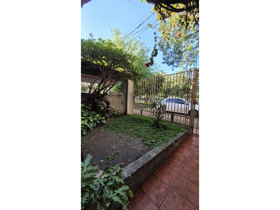 Casa de 4 dormitorios con terraza frente a Plaza España — foto 3