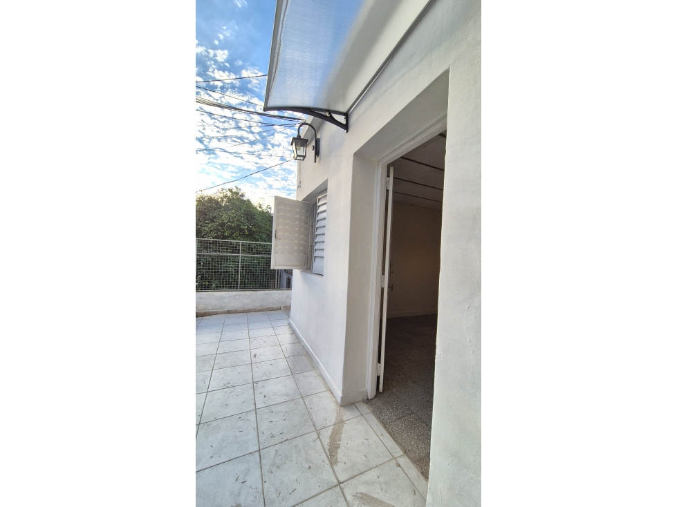 Departamento independiente 2 dormitorios, céntrico, sin expensas! - 3