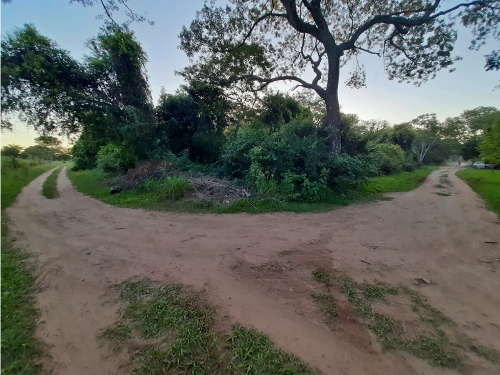 Gran esquina con encanto natural, Paso de la Patria - 4