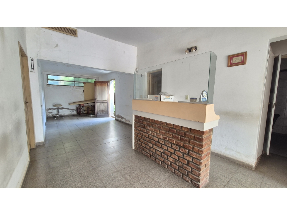 Consultorios u Oficinas sobre asfalto en Barranqueras! - 5