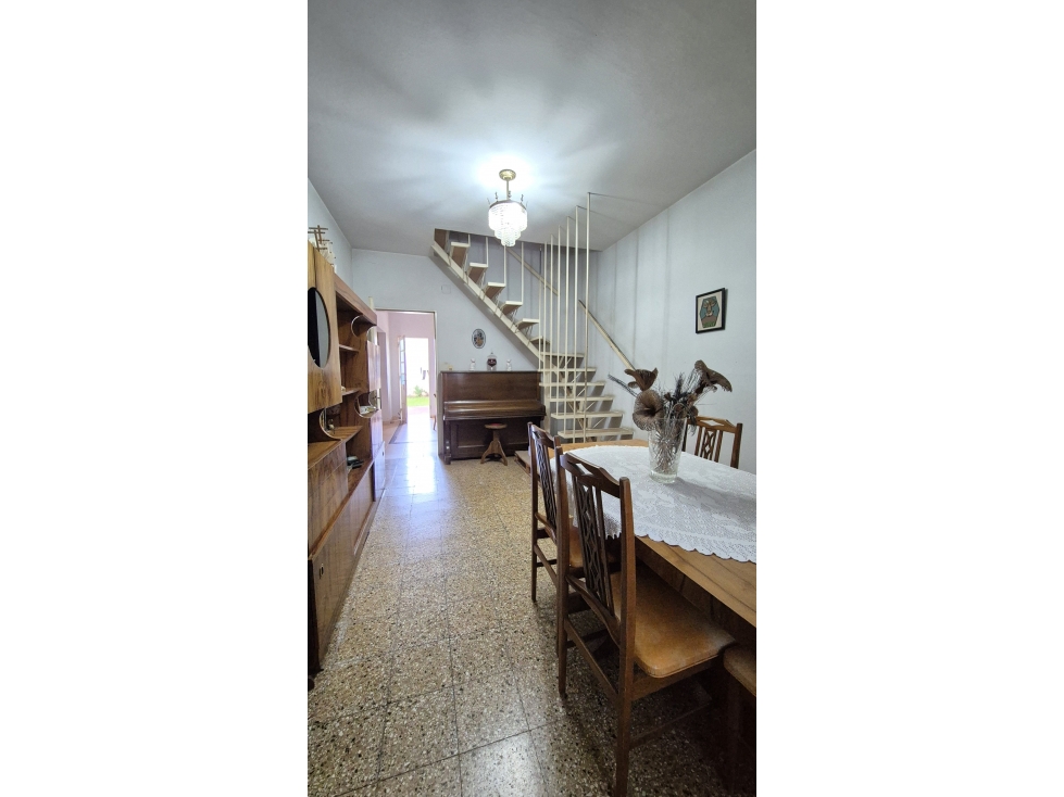 Casa de 4 dormitorios con terraza frente a Plaza España — foto 4