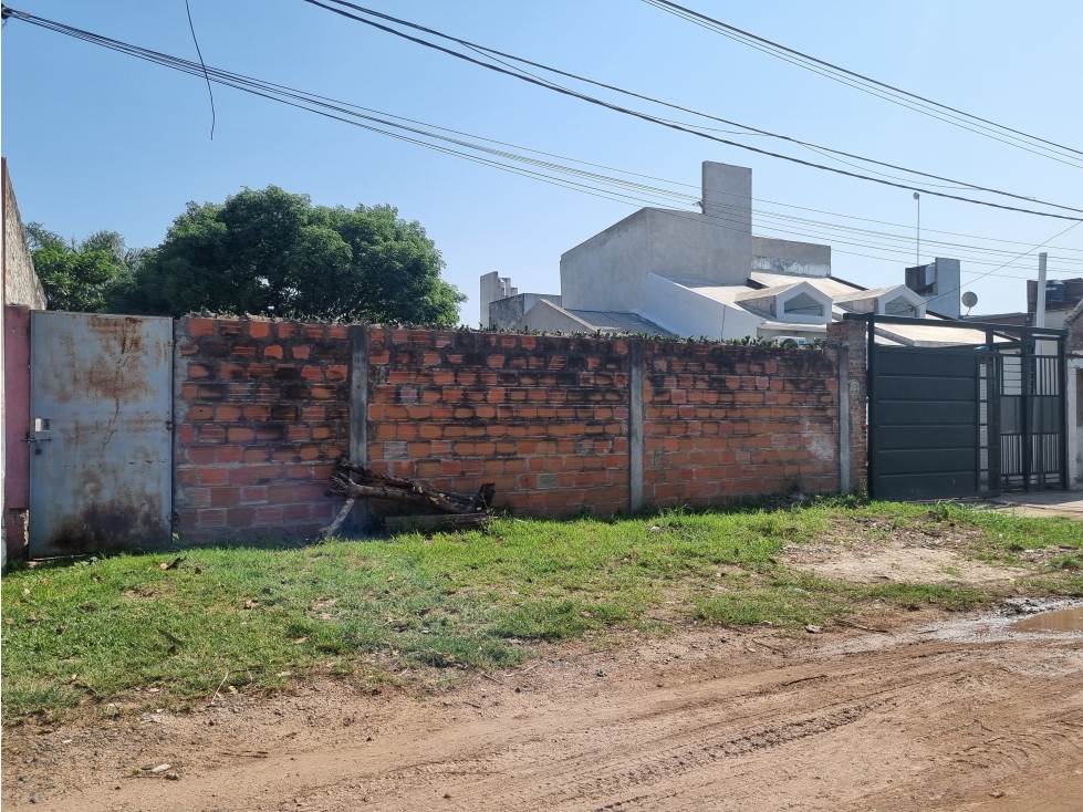 Terreno 10x25 a metros de Av Italia! - 2