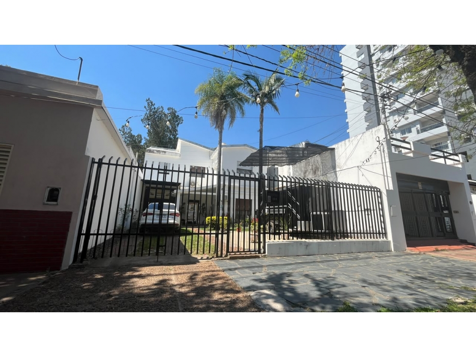 Casa 5 Dormitorios sobre José Hernández!