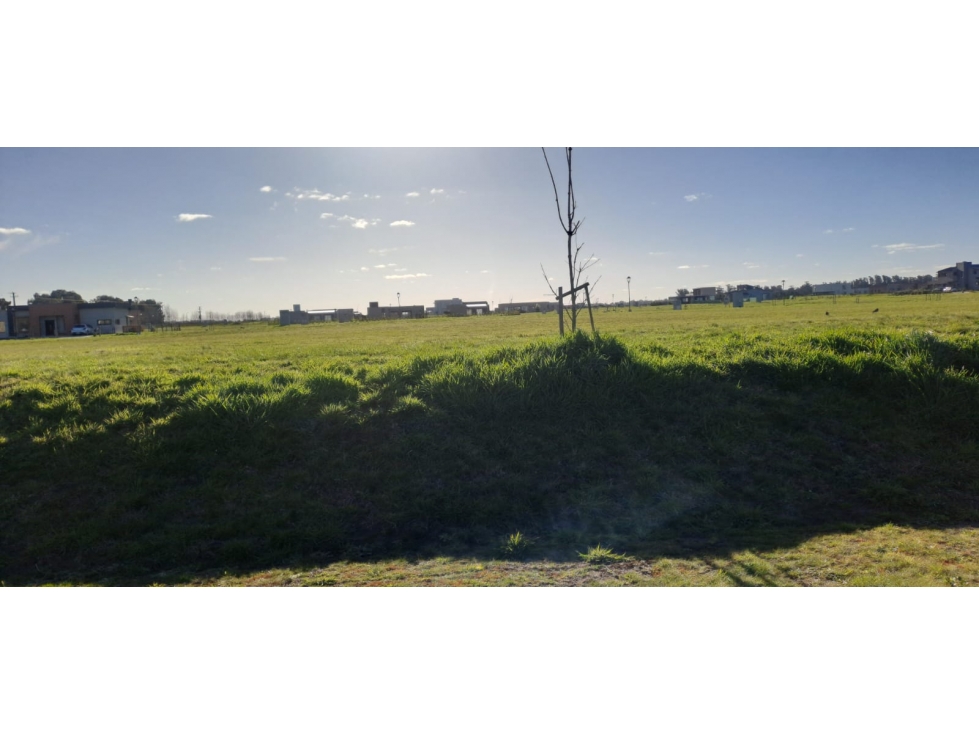VENTA - LOTE EN BARRIO PRIVADO "LA CERCANÍA", SANTA ELENA — foto 3