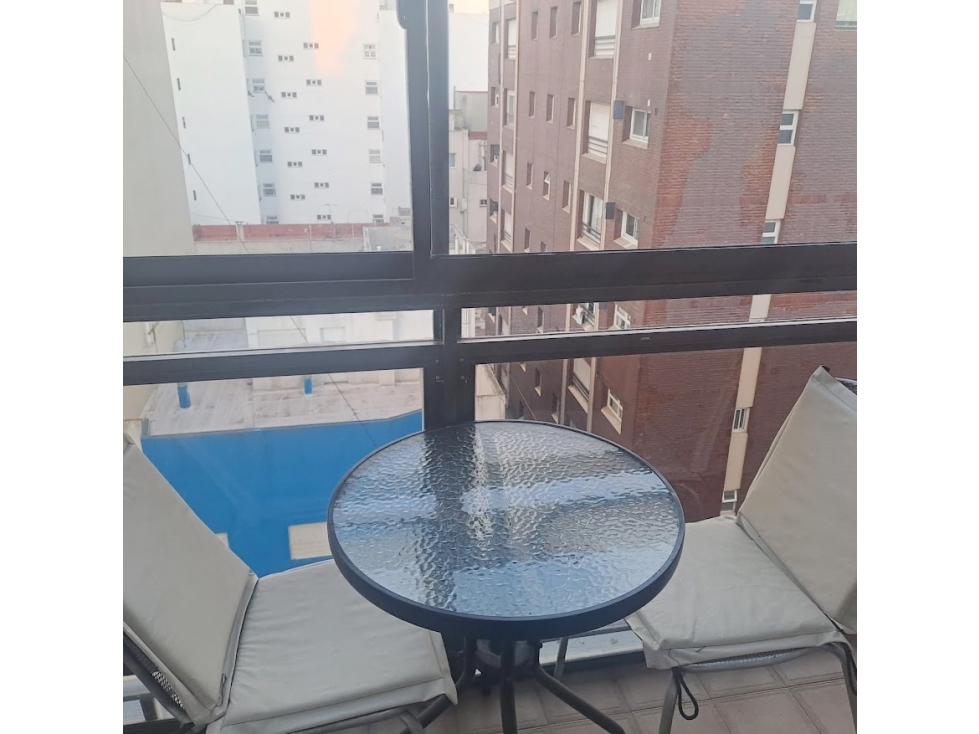 ALQUILER POR TEMPORADA - CON BALCÓN Y VISTA AL MAR, WIFI Y COCHERA — foto 3