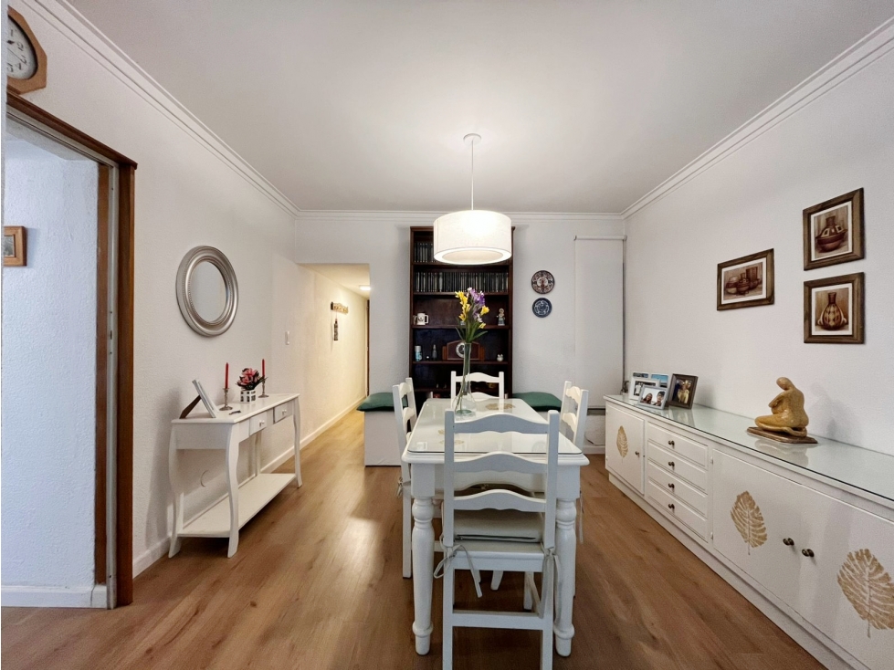 VENTA - DOS AMBIENTES CON BALCÓN, EN EDIFICIO MARAL - 2