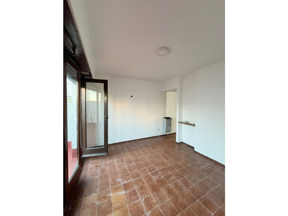 ALQUILER 24 MESES - DOS AMBIENTES CON TERRAZA PROPIA Y LAVADERO - 2