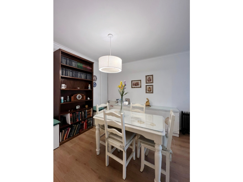 VENTA - DOS AMBIENTES CON BALCÓN, EN EDIFICIO MARAL - 3