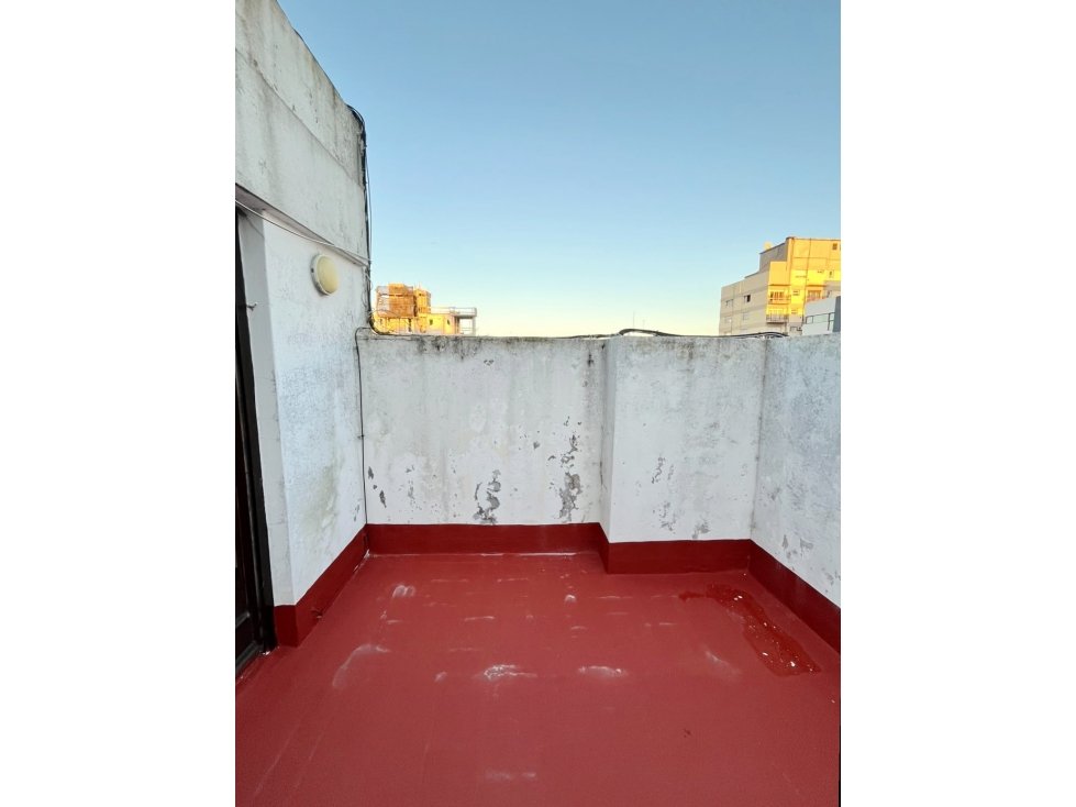 ALQUILER 24 MESES - DOS AMBIENTES CON TERRAZA PROPIA Y LAVADERO - 4