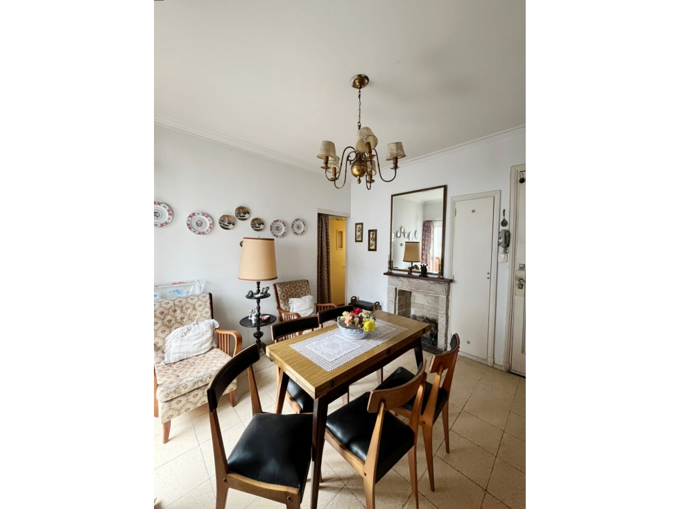 VENTA - TRES AMBIENTES EN PLAZA COLÓN - 4