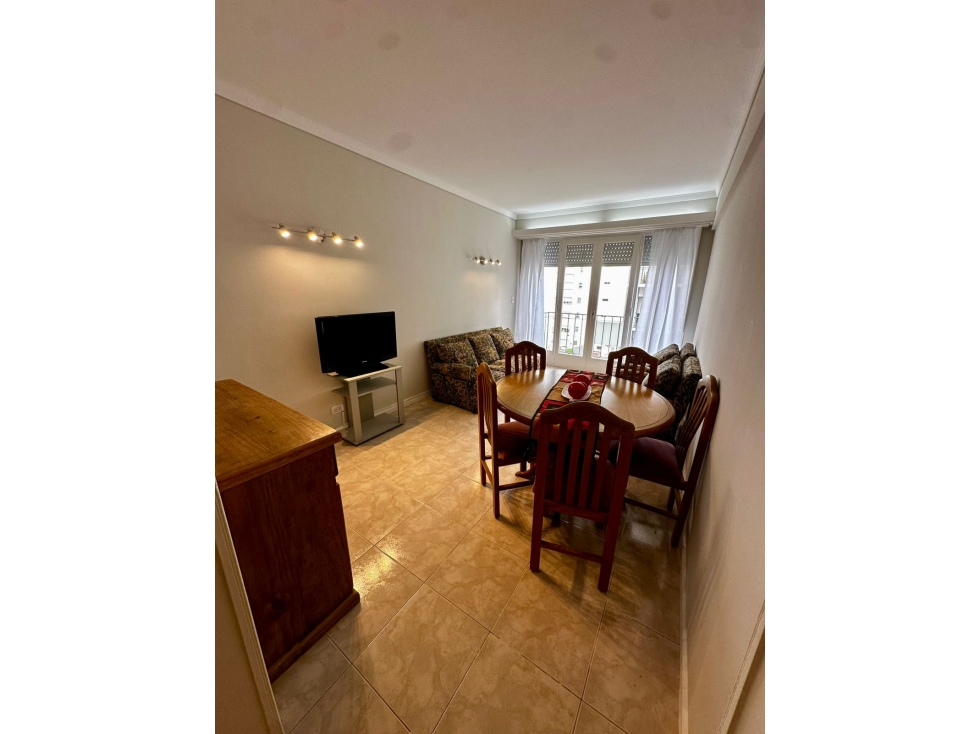 2 AMBIENTES A LA CALLE CON BALCON Y DEPENDENCIA - SANTA FE 2155