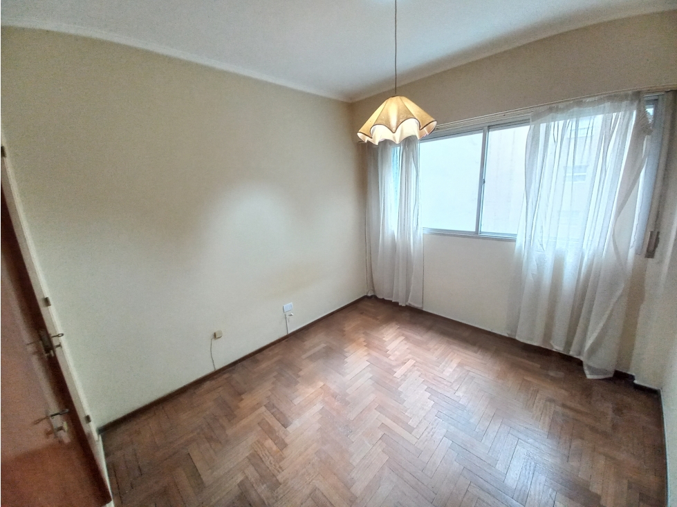 OPORTUNIDAD!! 2 AMBIENTES MUY LUMINOSO EN ESTADO ORIGINAL - SALTA 1725 — foto 3
