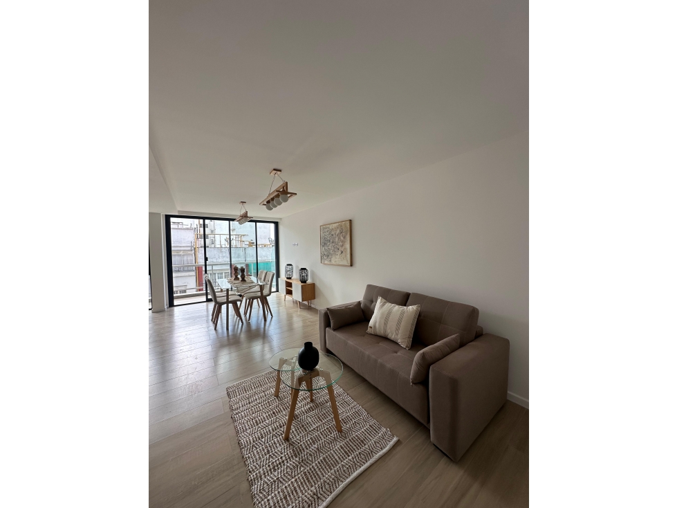 2 AMBIENTES A LA CALLE CON BALCON A ESTRENAR - MORENO 2148
