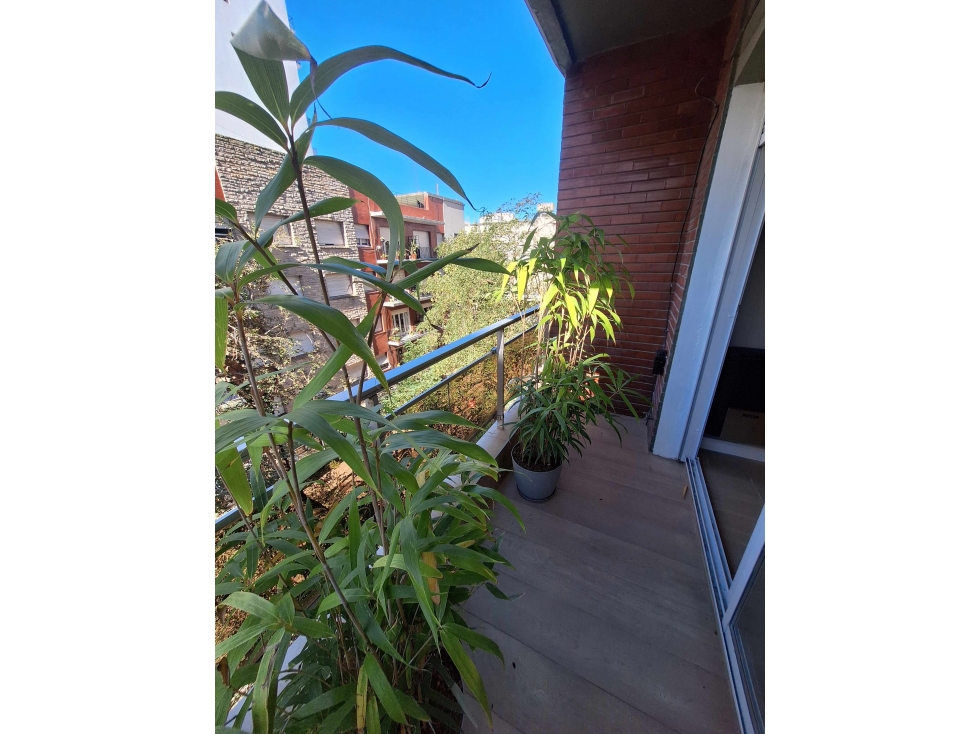 2 AMBIENTES A LA CALLE CON BALCON SALIENTE - SANTIAGO DEL ESTERO 2177 - 4