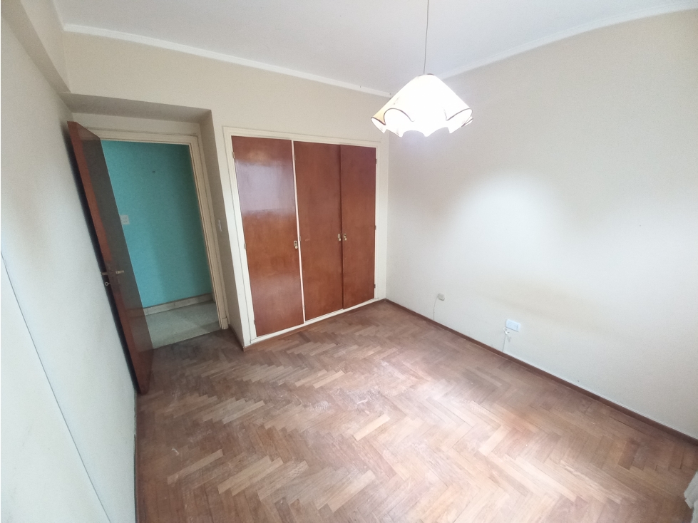 OPORTUNIDAD!! 2 AMBIENTES MUY LUMINOSO EN ESTADO ORIGINAL - SALTA 1725 — foto 5