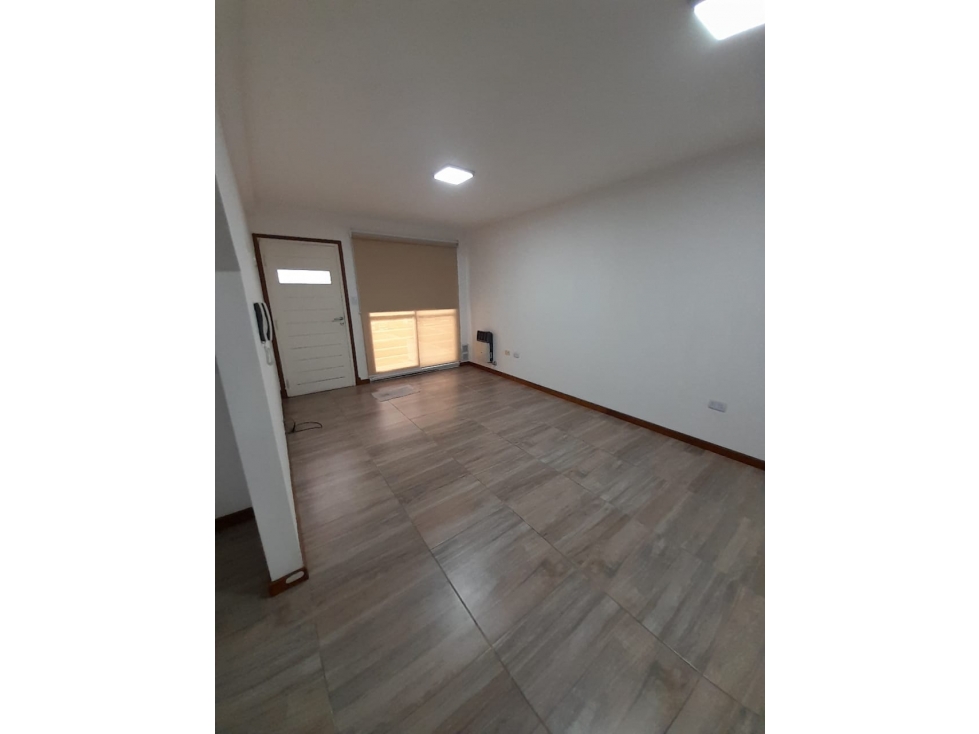 PH 2 AMBIENTES MAS PATIO - NEUQUEN Y FALUCHO