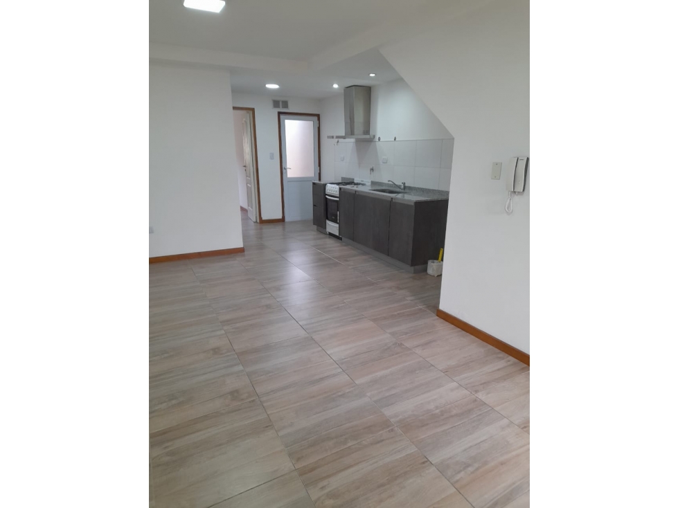 PH 2 AMBIENTES MAS PATIO - NEUQUEN Y FALUCHO - 2