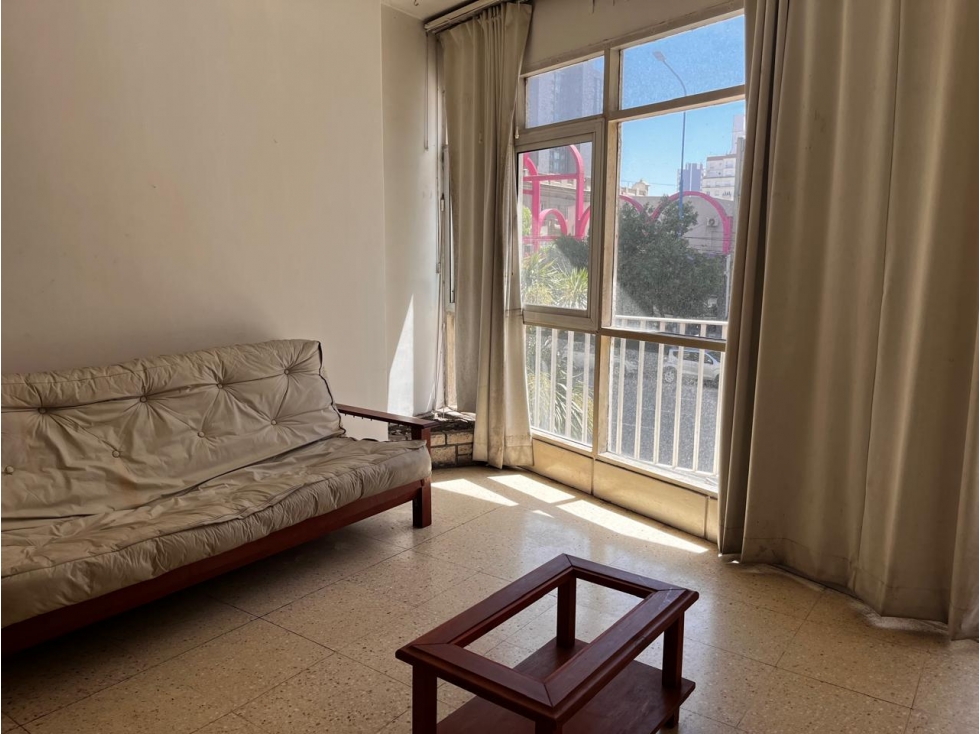 DEPARTAMENTO TRES AMBIENTES CON BALCON - LURO 2300