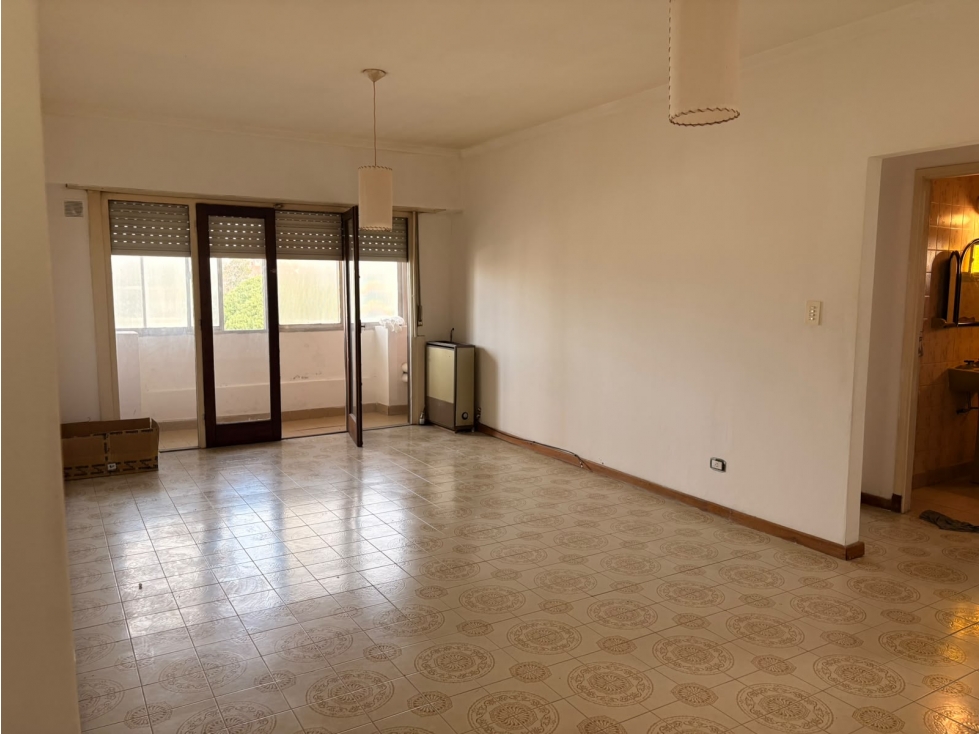 DEPARTAMENTO 2 AMBIENTES - ZONA: GUIDO Y ALBERTI