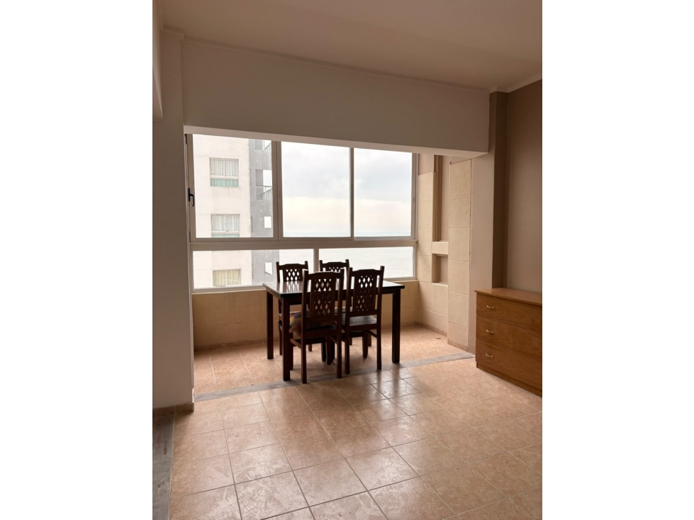 DEPARTAMENTO MONOAMBIENTE CERCA DEL MAR CON COCHERA — foto 2