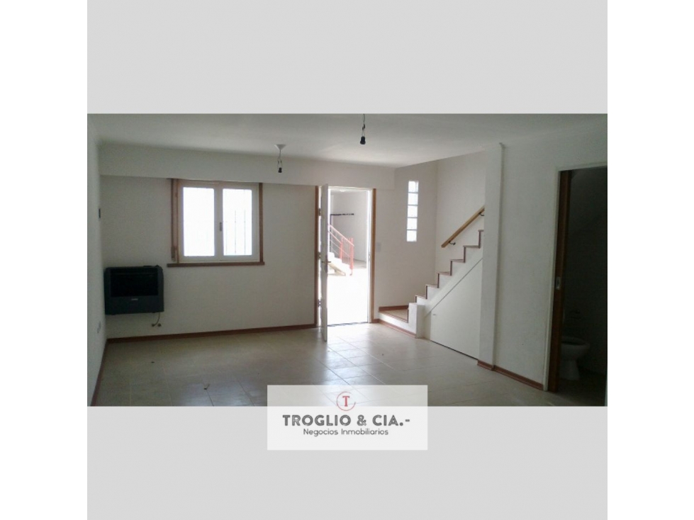 DUPLEX 3 AMB MAS COCHERA-BRONZINI AL 100 - 1