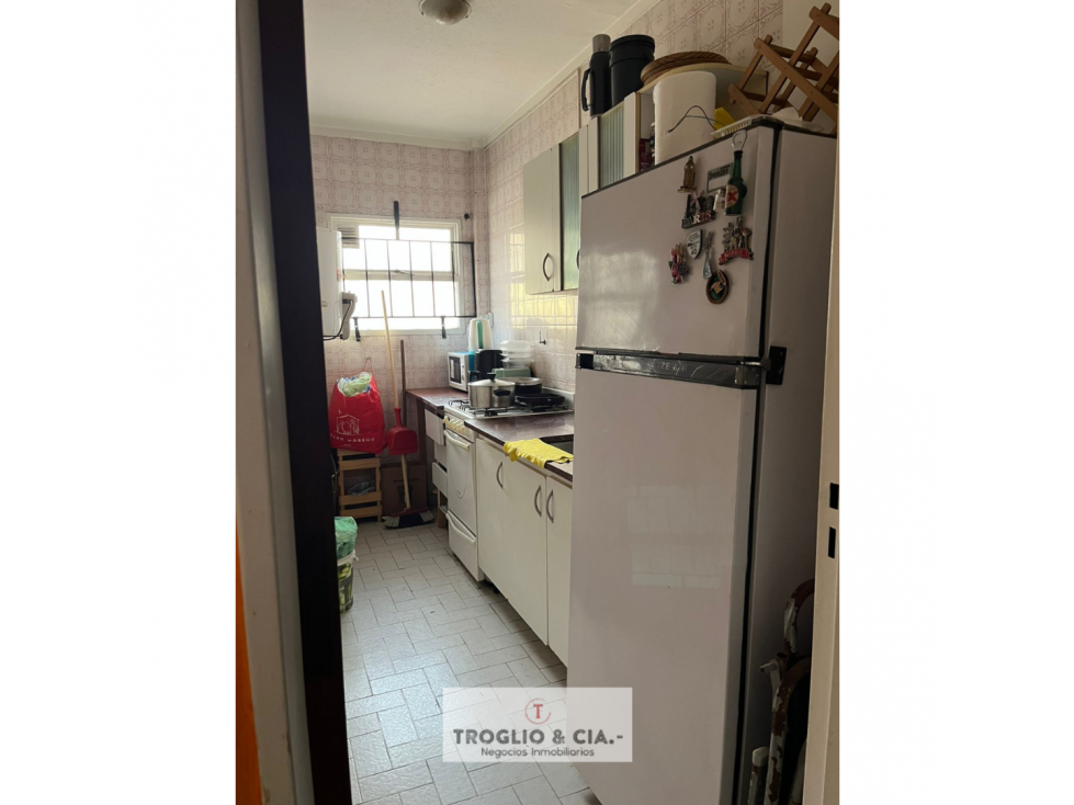 DEPARTAMENTO 1AMB Y MEDIO CON 2 COCHERAS