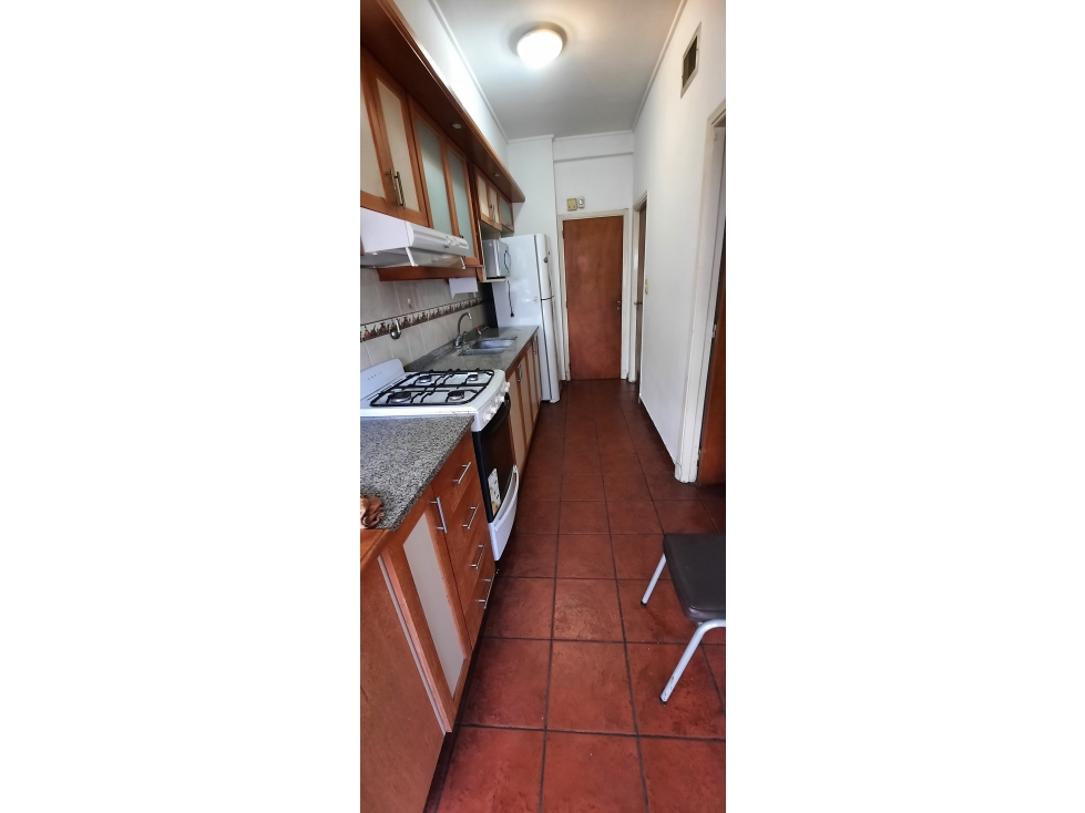 DEPARTAMENTO 4 AMBIENTES CON BALCON Y DEPENDENCIA - LA PERLA — foto 6