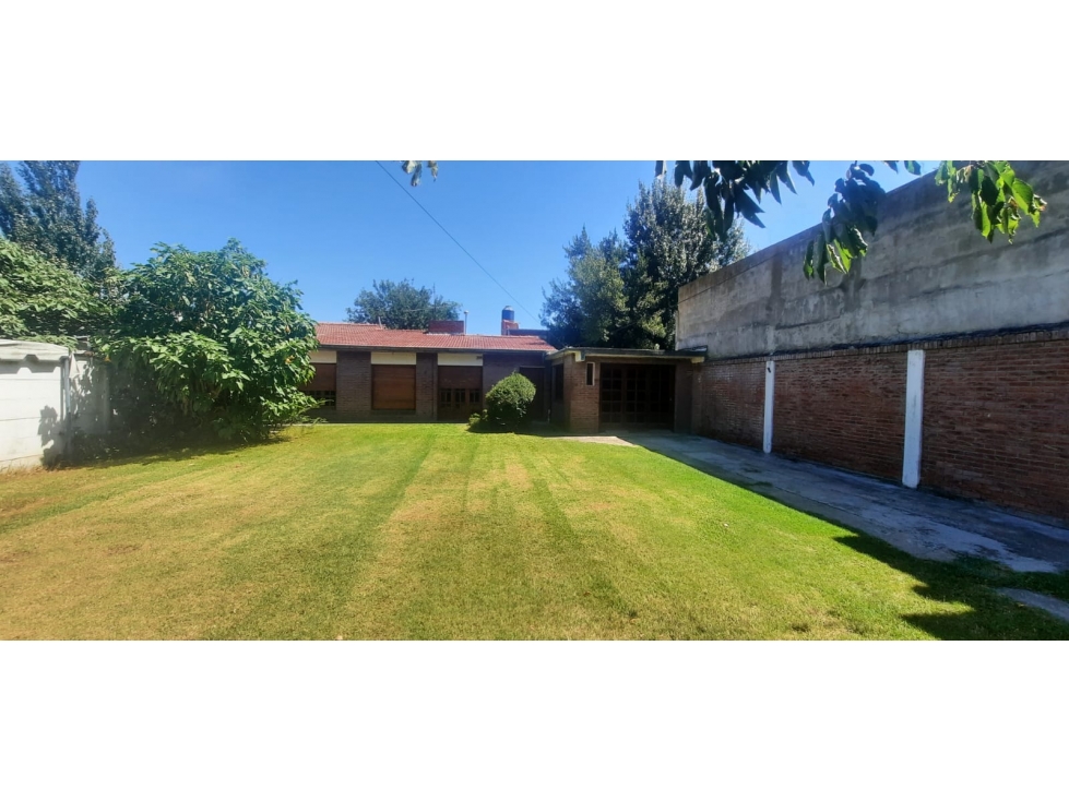 ALQUILER 24 MESES CHALET 3 AMBIENTES C/ GARAGE Y PARQUE - CAISAMAR — foto 2