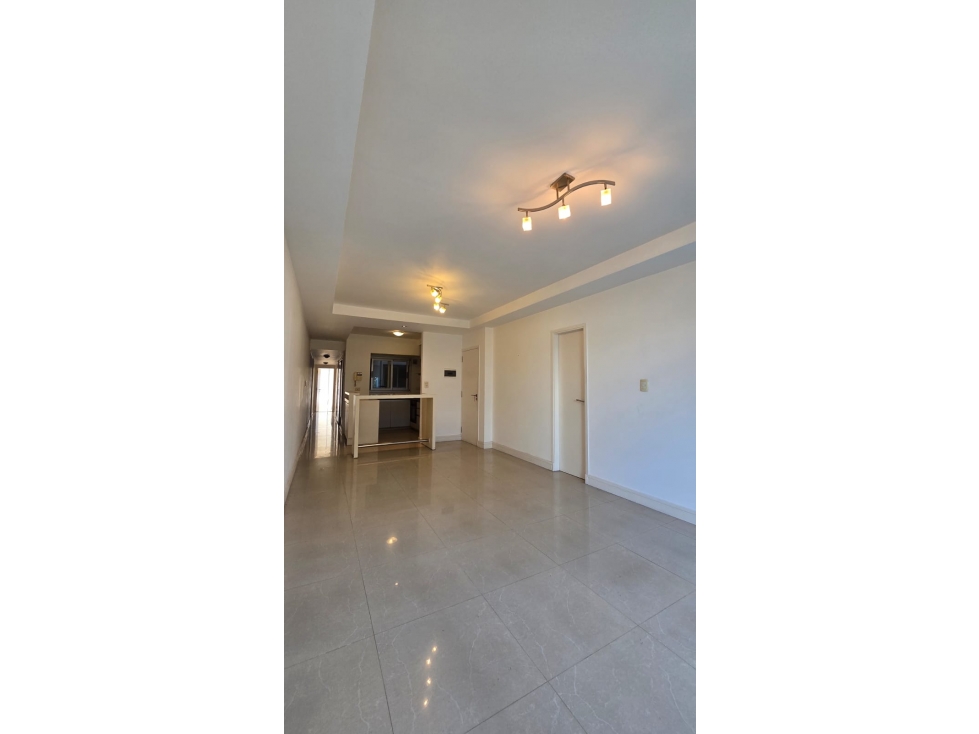 VENTA Departamento 3 ambientes. Cochera. Plaza mitre - 4