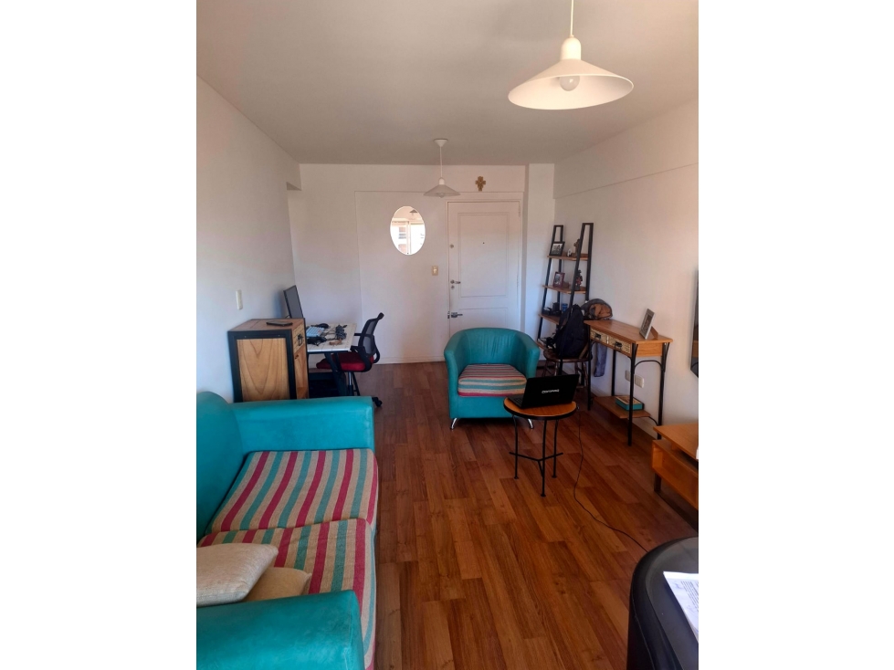 Venta Depratamento de 3 ambientes. Impecable Estado. - 2