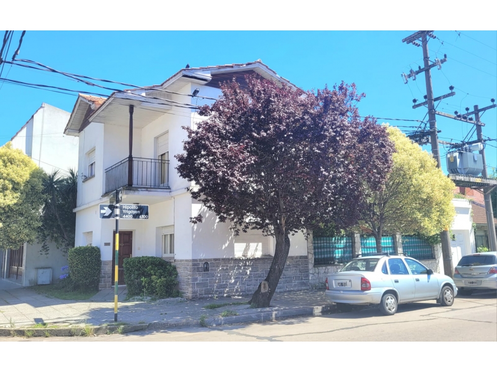 Chalet en venta en Chauvin 4 Ambientes
