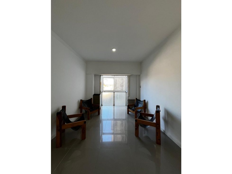 Venta Departamento 2 Amb con patio.
