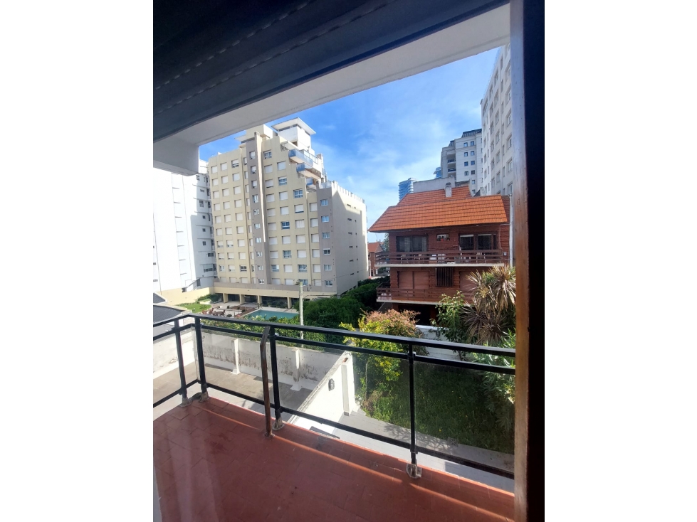 Departamento en alquiler 3 ambientes, zona playa chica - 3
