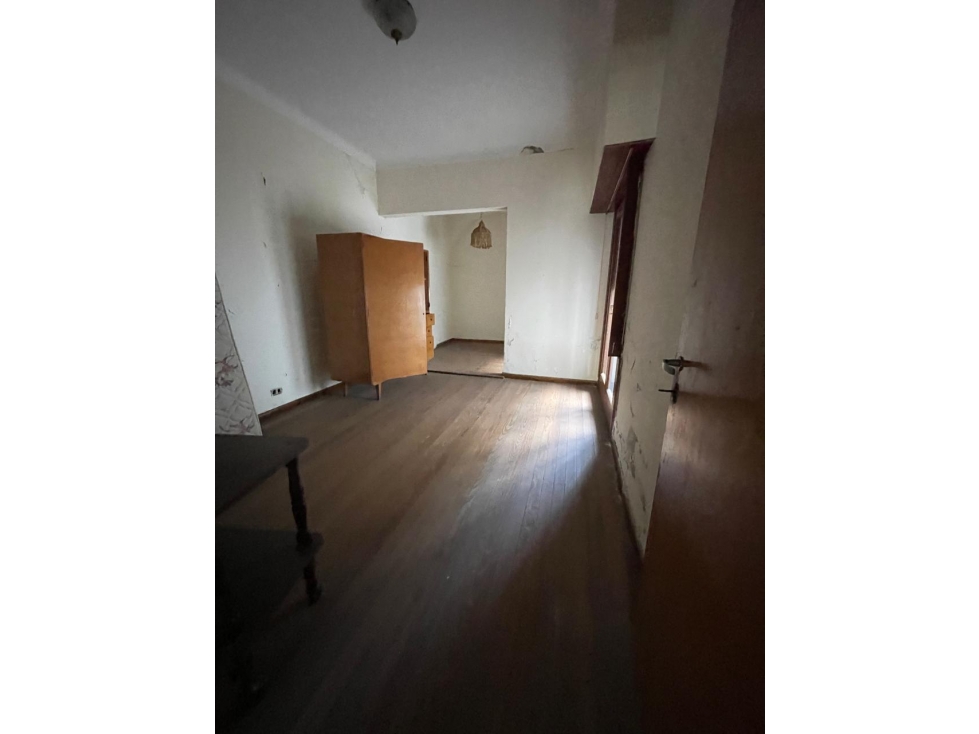 Chalet en Venta 5 ambientes zona Guemes — foto 3