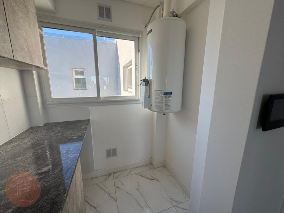 VENTA- Departamento 2 ambientes c cochera a estrenar Villa Primera - 3