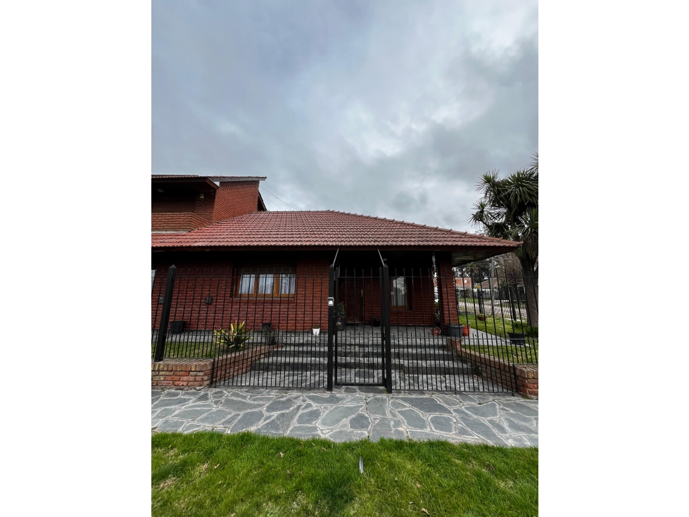 Chalet en venta 4 ambientes Colinas de Peralta Ramos — foto 2