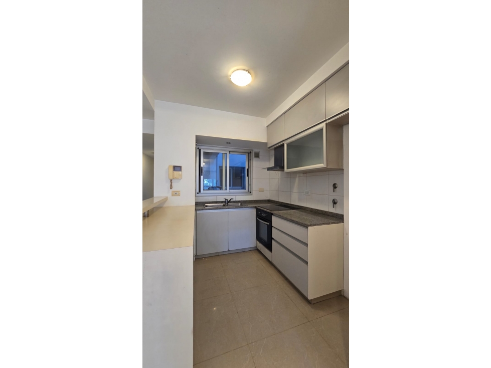 VENTA Departamento 3 ambientes. Cochera. Plaza mitre - 5