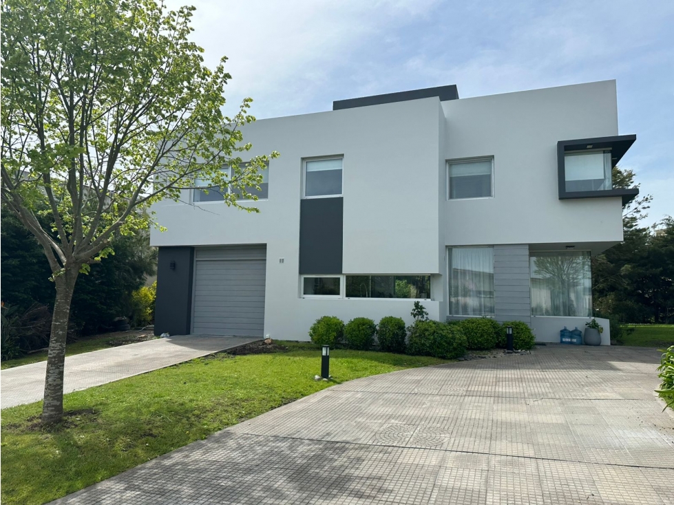 Chalet en Arenas del Sur