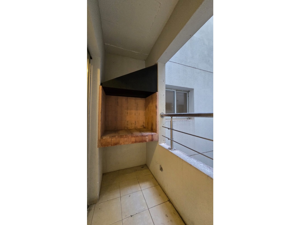 VENTA Departamento 3 ambientes. Cochera. Plaza mitre - 6