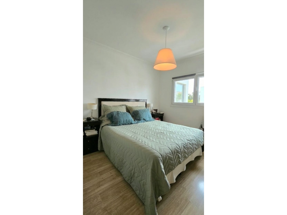Venta departamento 3 ambientes con 2 cocheras. - 4