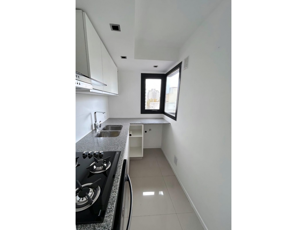 Alquiler 2 ambientes sin cochera sin muebles, edificio con amenities - 5