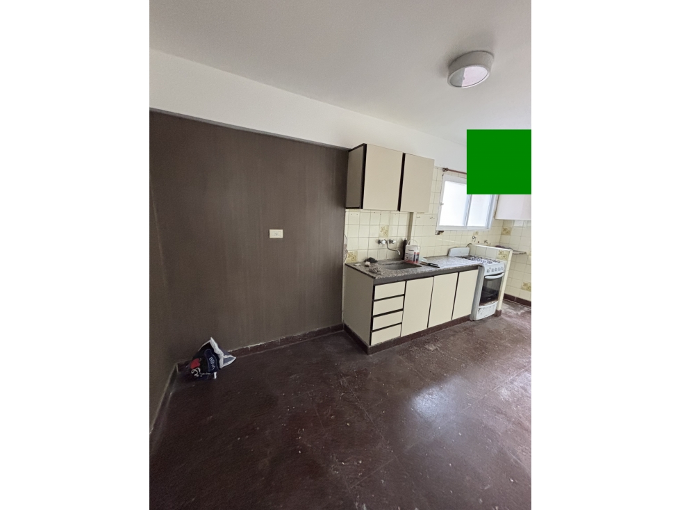 VENTA - DPTO 3 AMBIENTES - CON COCHERA - ALBERTI 2500 - 5