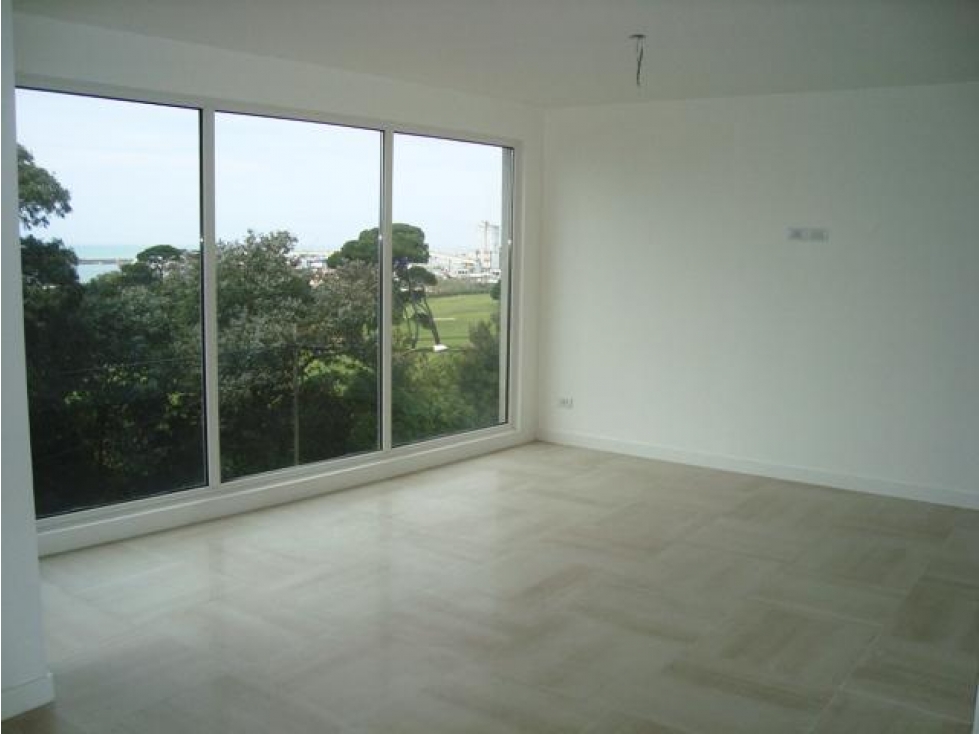 ALQUILER TRES AMBIENTES -PLAYA GRANDE - 2